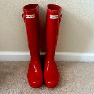 Hunter Original Women’s Tall Gloss Rain Boots